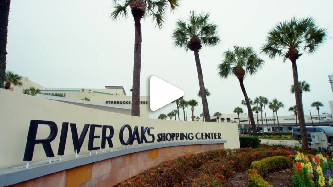 River_Oaks_Shopping_Center_1