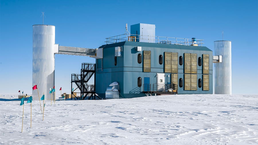 webRNS-IceCube_Neutrino_Observatory