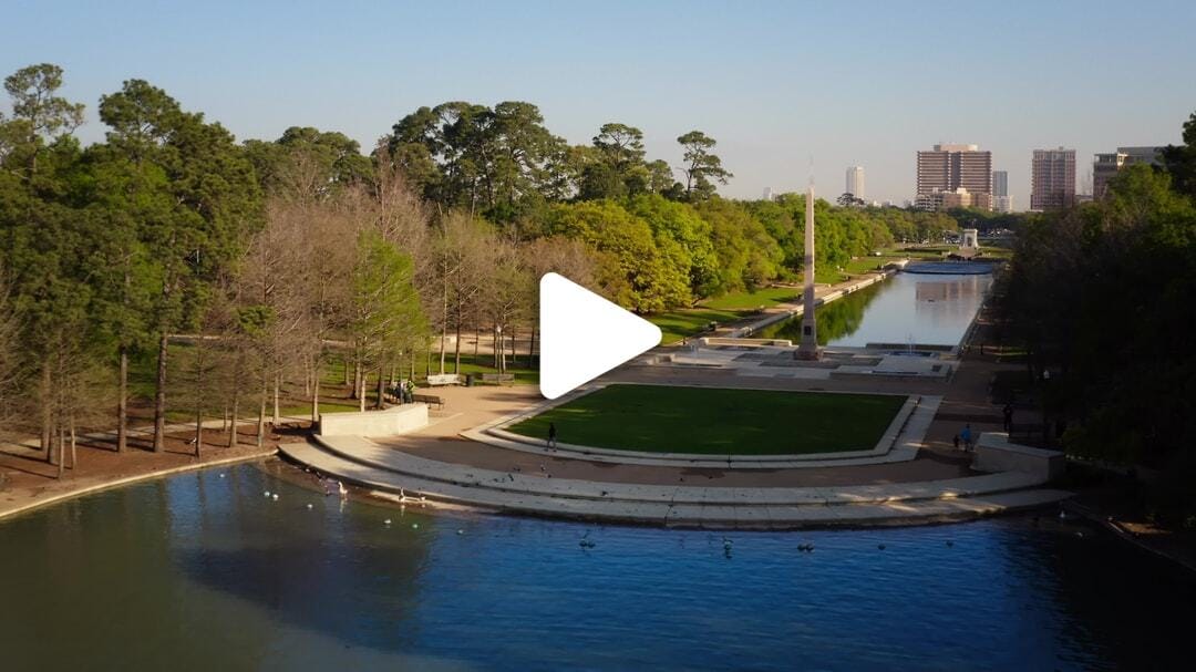 McGovern_Lake_Fountain_Aerial_1