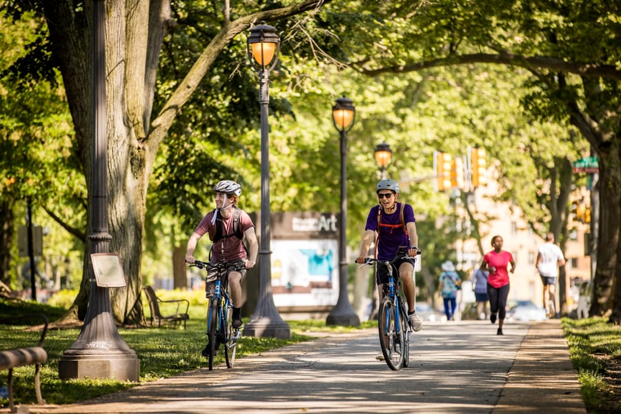 Biking on Kelly Drive photo credit JPG photography for PHLCVB