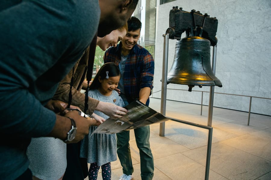 Liberty Bell photo credit Matt Zugale for PHLCVB