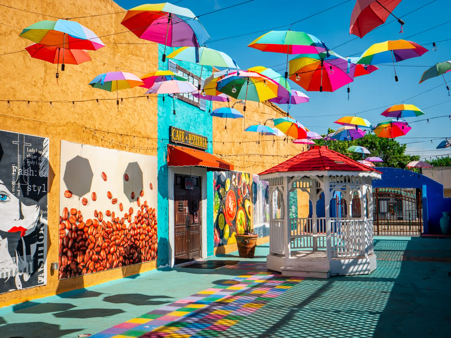 Old_Town_Harrisburg_Umbrellas_1