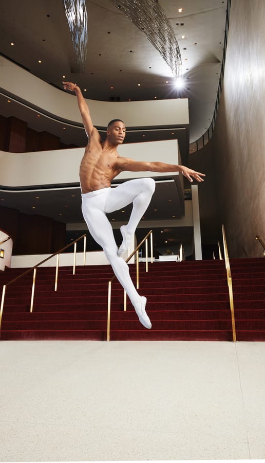 Jones_Hall_Lobby-Dance_Theatre_of_Harlem_1