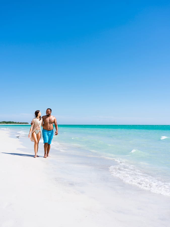 BACVB Couple on Beach Photoshoot