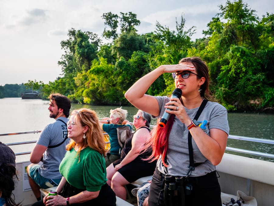 Buffalo_Bayou_Boat_Tour_1