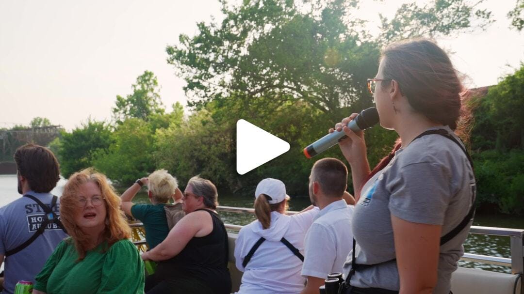 Buffalo_Bayou_Boat_Tour_2