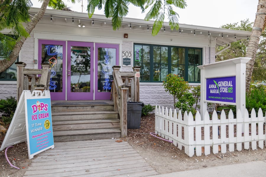 Anna Maria Island General Store