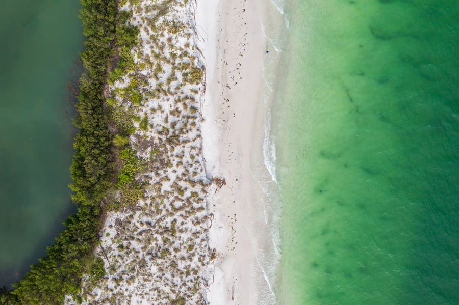 Greer (Beer Can) Island
