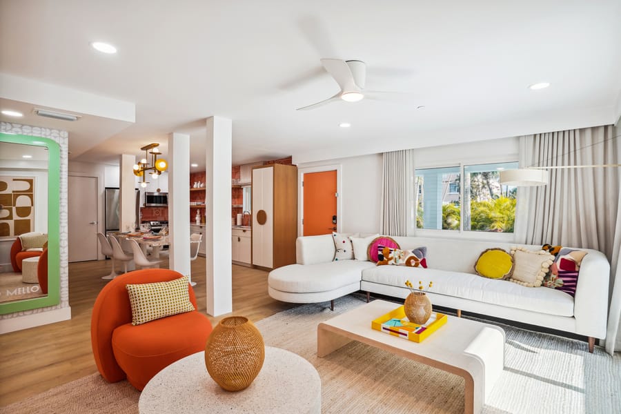 Mello on the Beach_Living Room