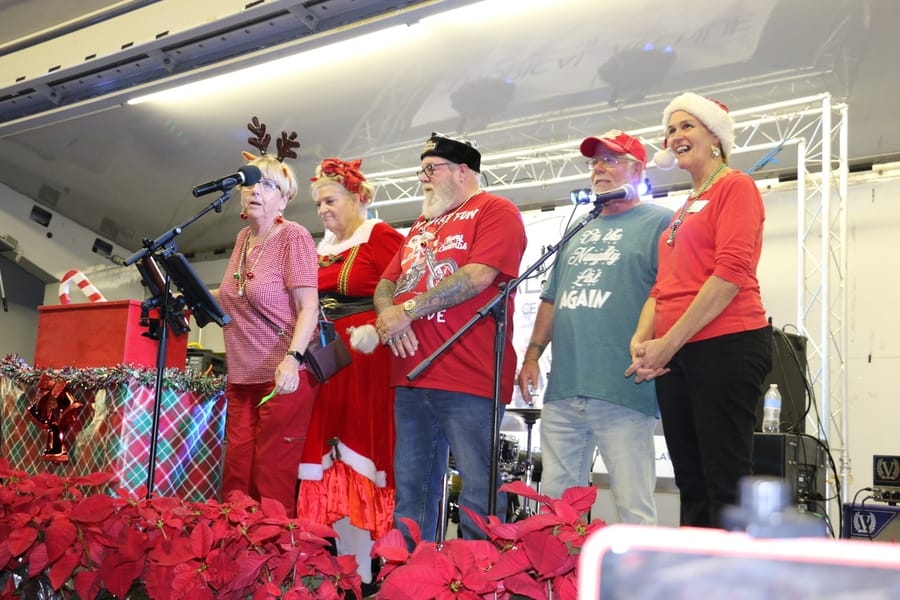 22_Poinsettia_Social (121)