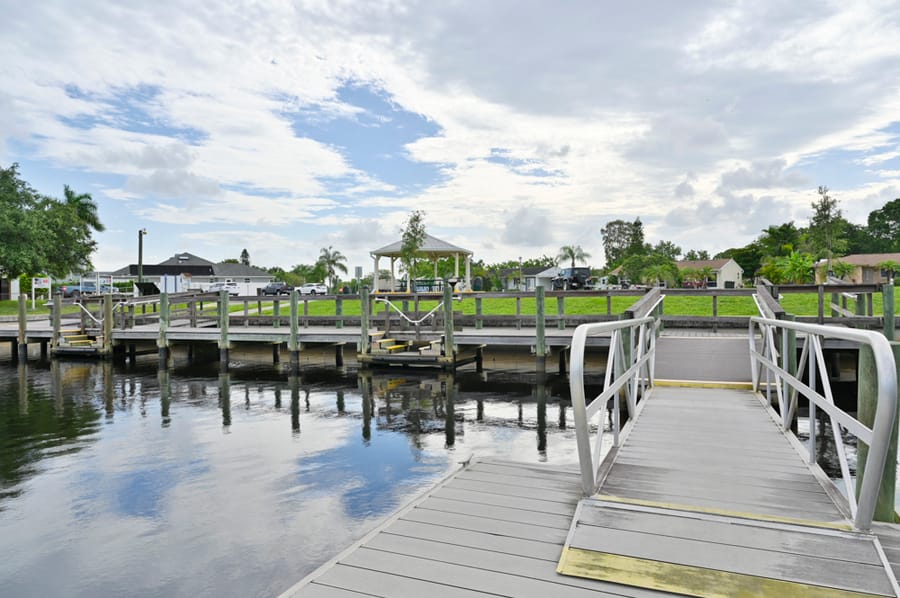 Marina Park (1 of 6)