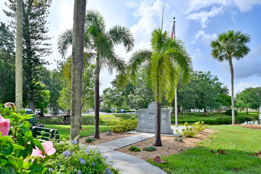 Veterans Park (5 of 10)