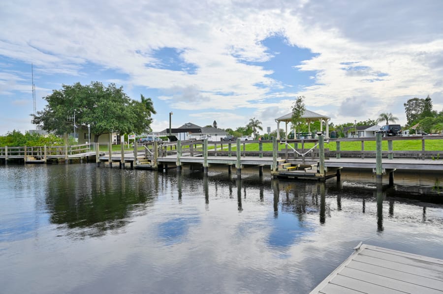 Marina Park (3 of 6)