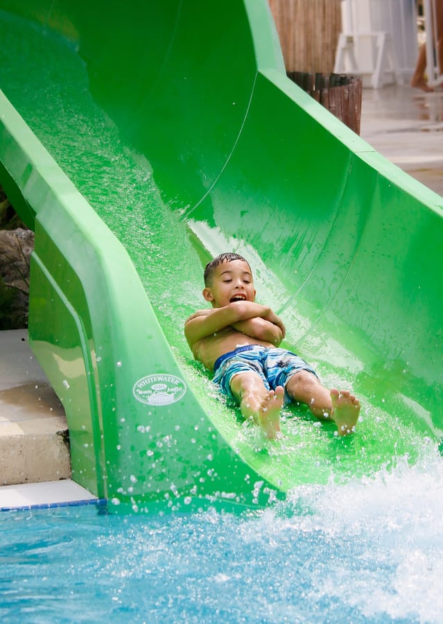 Aquatic_ctr._having_fun_07.06.23_v6