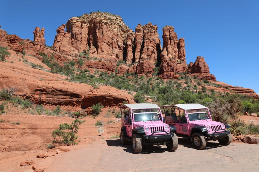 Sedona - Pink Jeep Tour_credit Arizona Office of Tourism