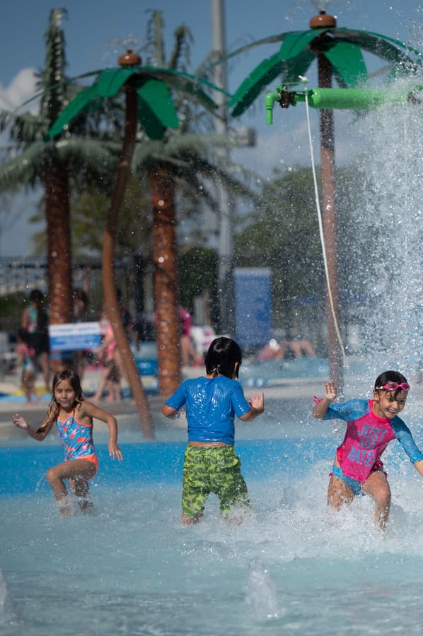 Aquatic_ctr._having_fun_07.06.23_v3
