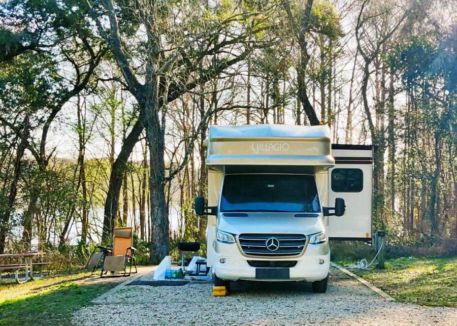 RV Camper at Silver Lake (2)