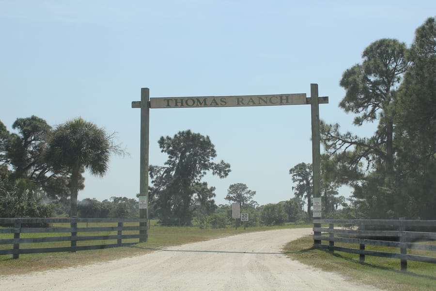 Thomas_ranch_sign_01.11.15