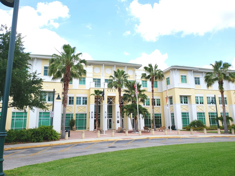 City_hall_05.09.19_v5