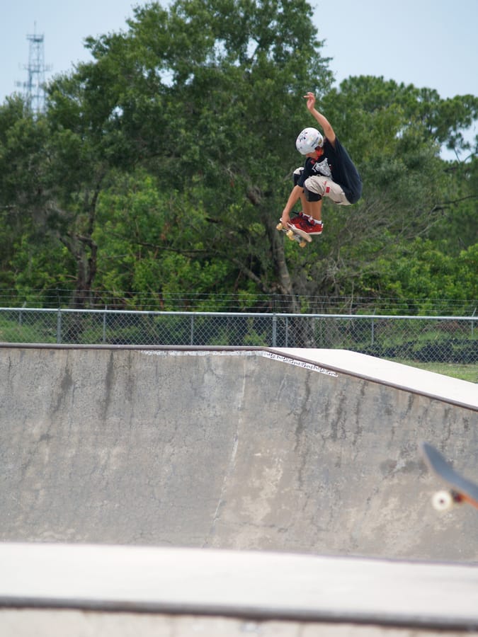 Kid_skateboarding_06.28.10_v2