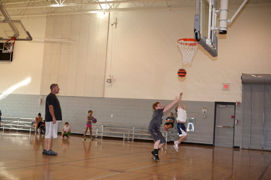 Morgan_ctr._family_kids_basketball_07.31.14_v3