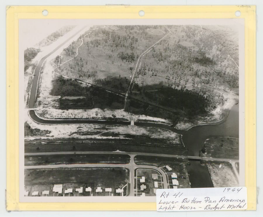 Route_41_lighthouse_year_1964_3.10.16
