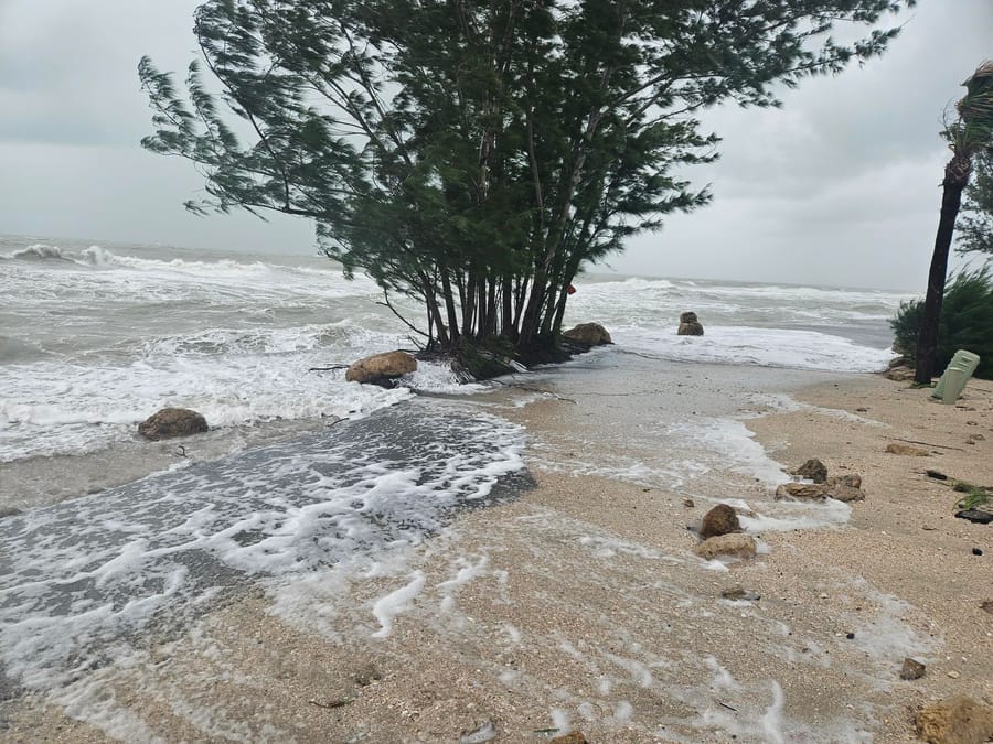 Hurricane Idalia - Casey Key