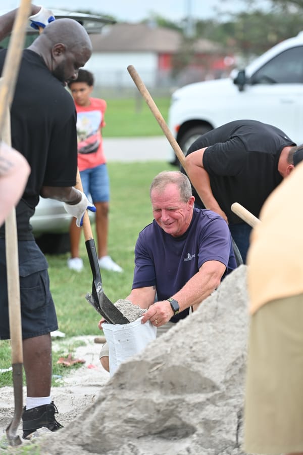 20230828_IdaliaSandbags_091_SD