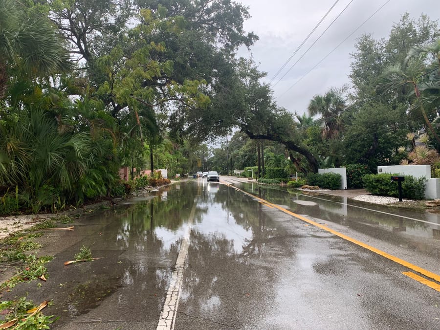 Idalia flooding - Midnight Pass