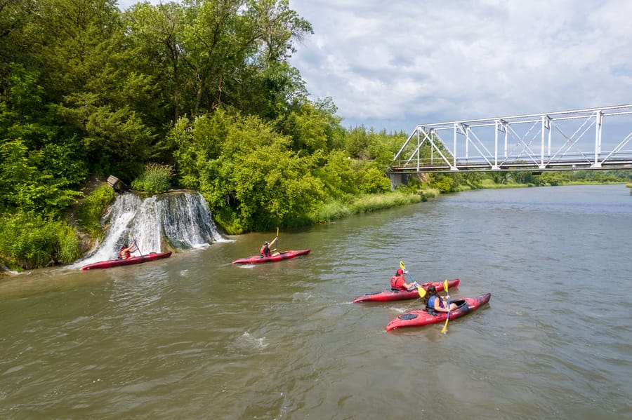 Brewers_Canoers_Tubers_KayakingGroup_June2023