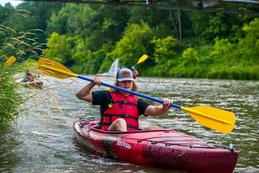 Brewers_Canoers_Tubers_KayakerInTheNiobraraRiver_June2023