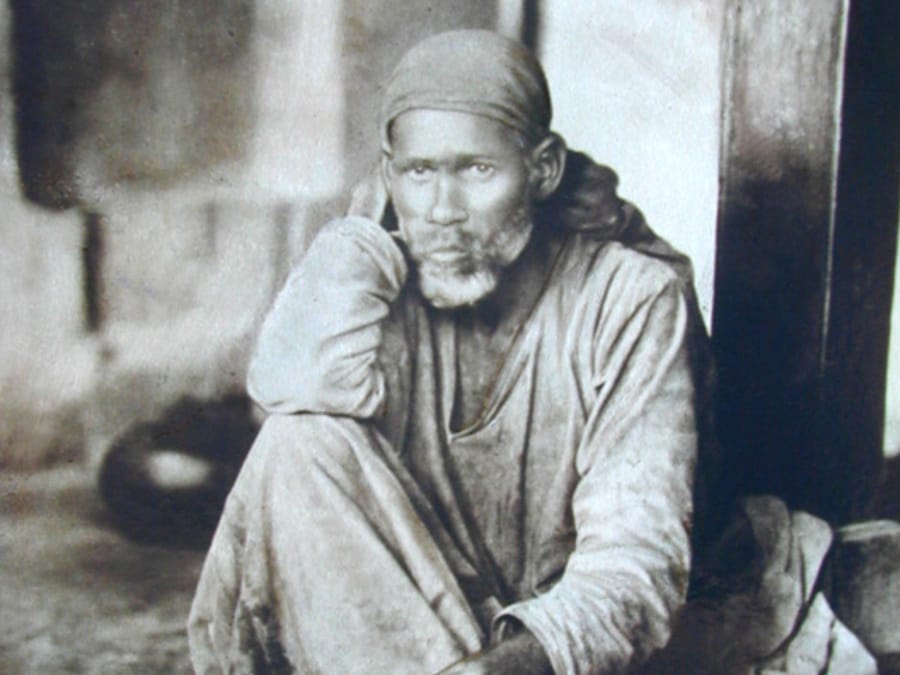 webRNS-Shirdi-Sai-Baba1