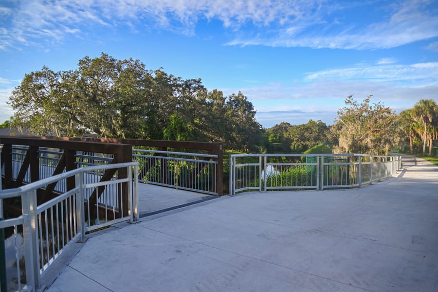20230904_PinecraftPedestrianBridge_207_SD