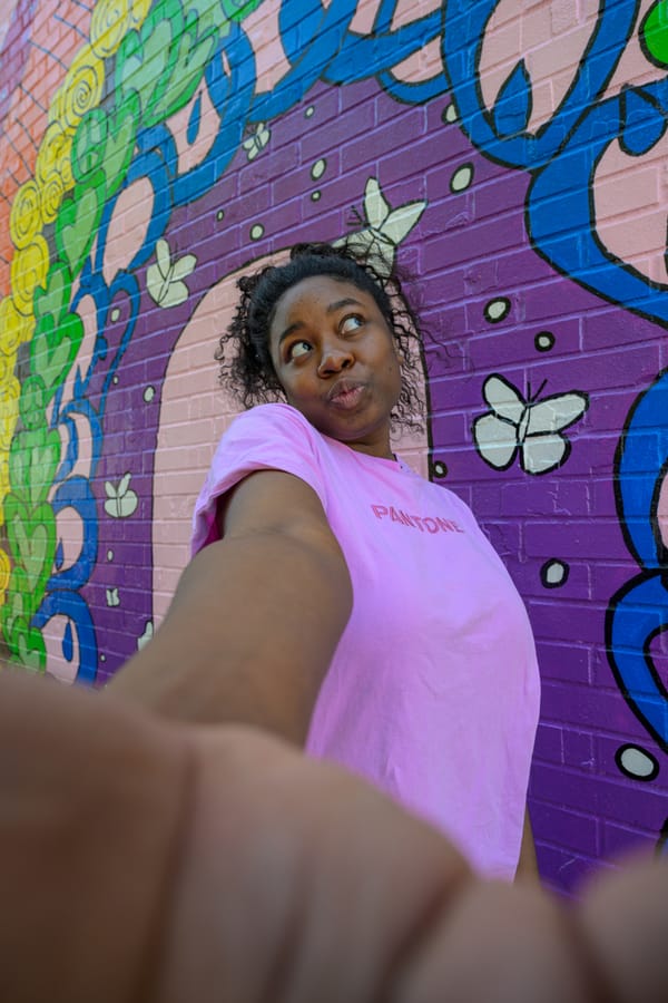 Kindness_Rainbow_Mural_SelfieAtMural_June2023