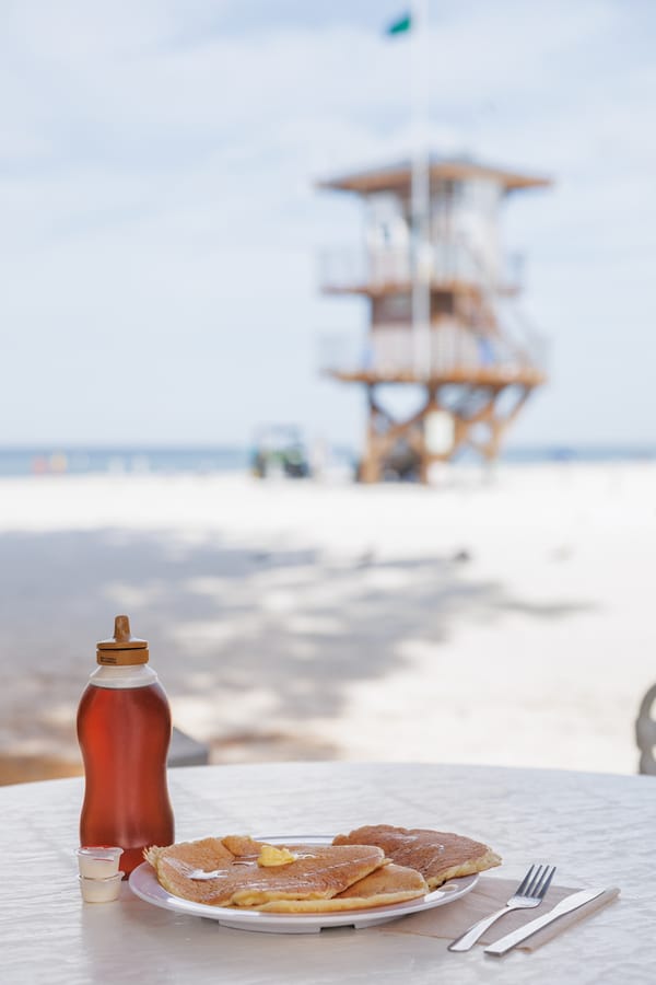cvb-ami-beach-cafe-pancakes-092223-12