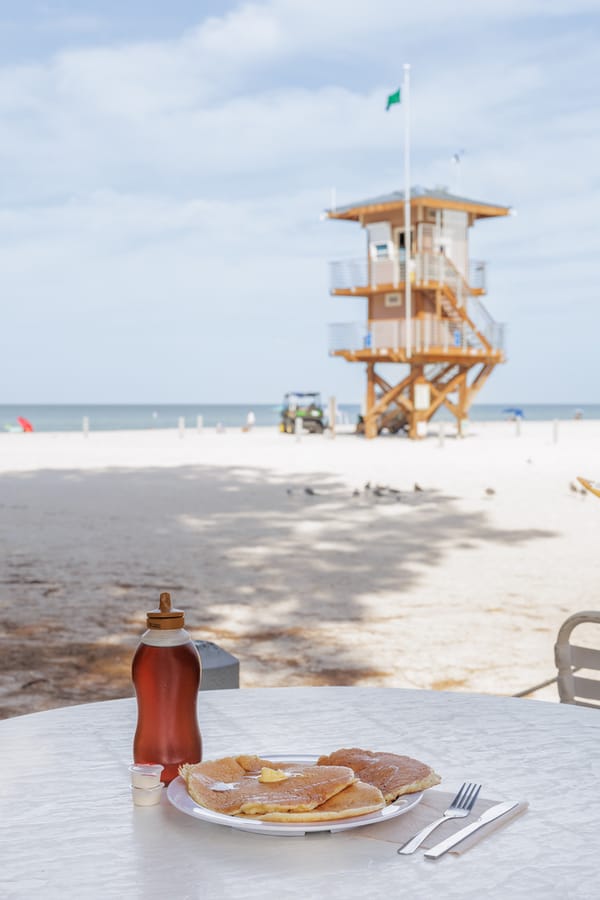 cvb-ami-beach-cafe-pancakes-092223-14