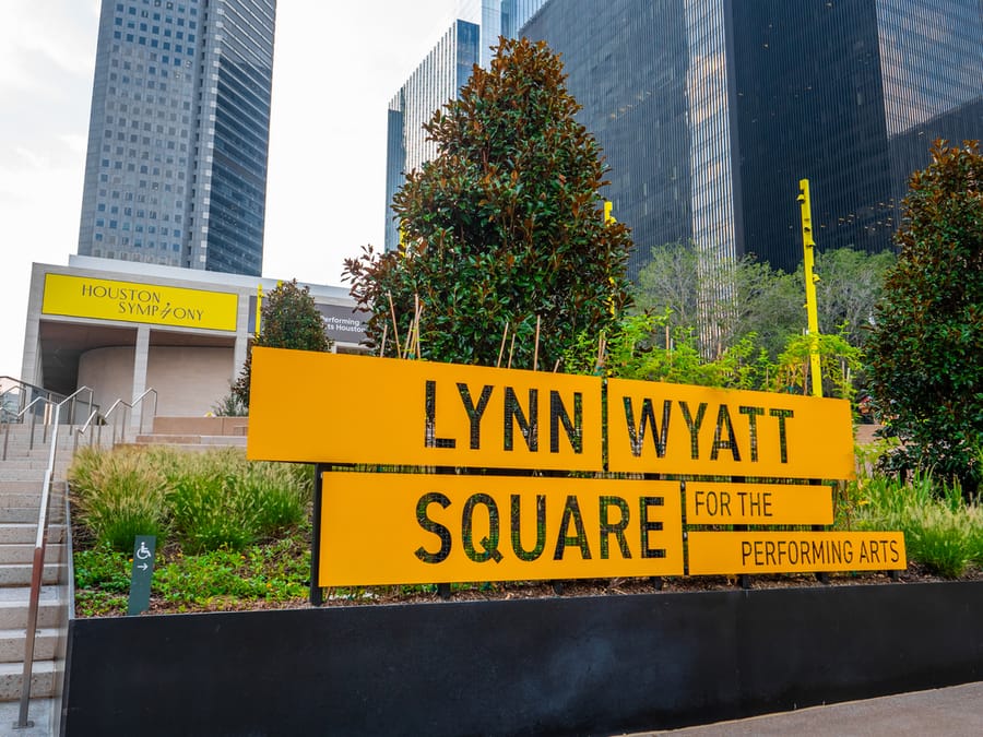 Lynn_Wyatt_Square_Signage_3