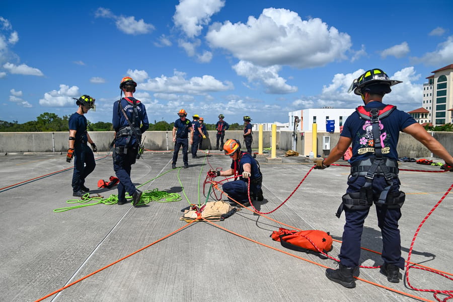 Project_20231004_SCFD-RopesTraining_031_SD