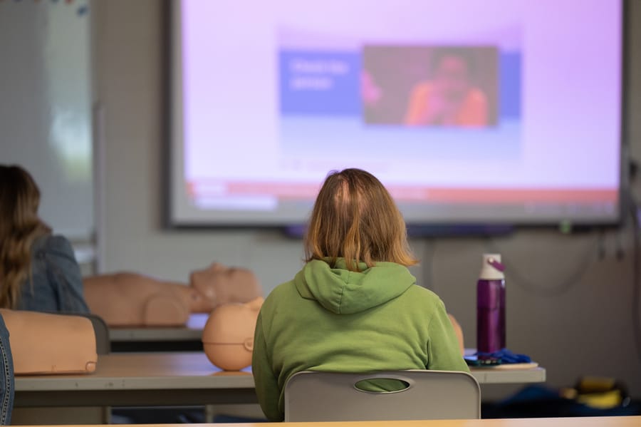 MFCC_First_Aid_CPR_AED_110722 (2)