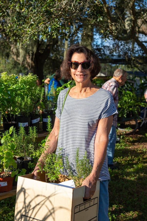 20231014_IFAS Plant Sale_SB-20