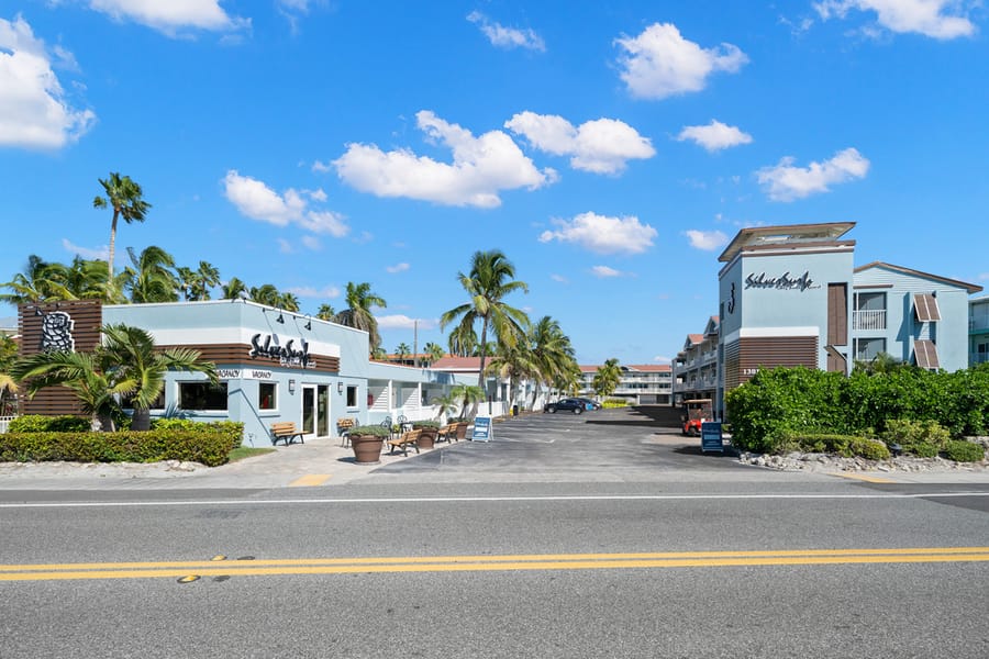Silver Surf Resort - Renovation