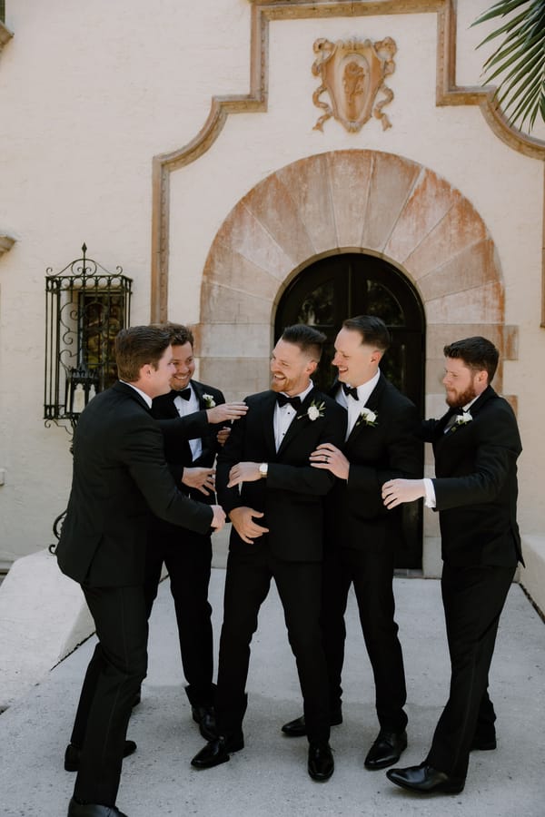 MALS-GroomsParty107