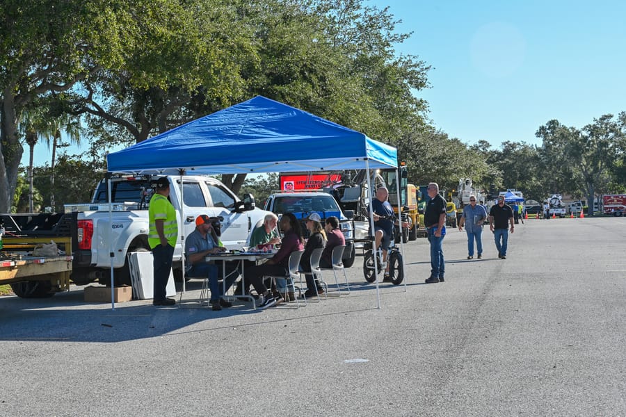 Project_20231019_JobFair_002_SD