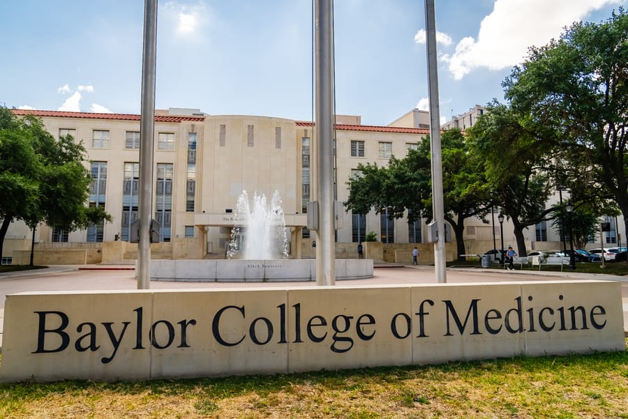 Baylor_College_of_Medicine-Exterior_2