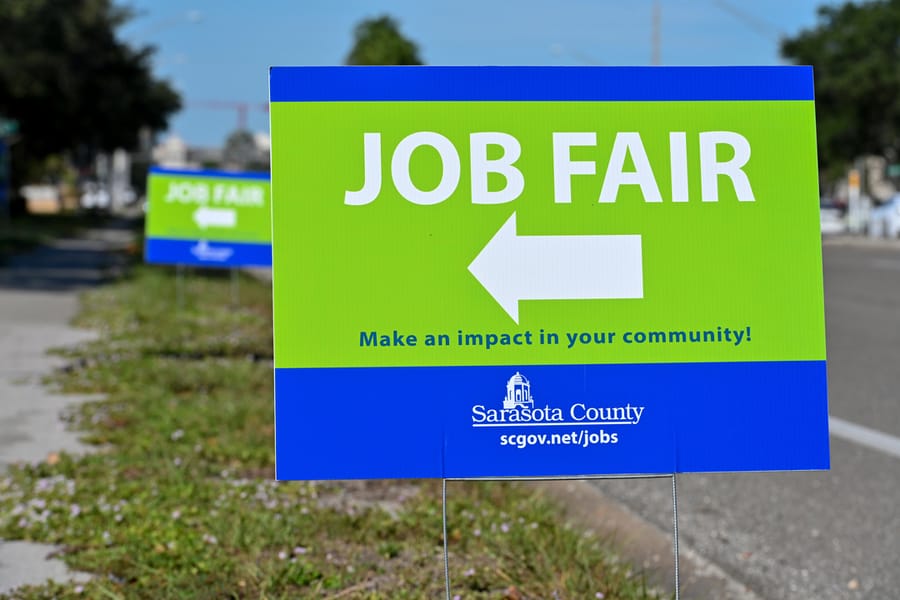 Project_20231019_JobFair_008_SD
