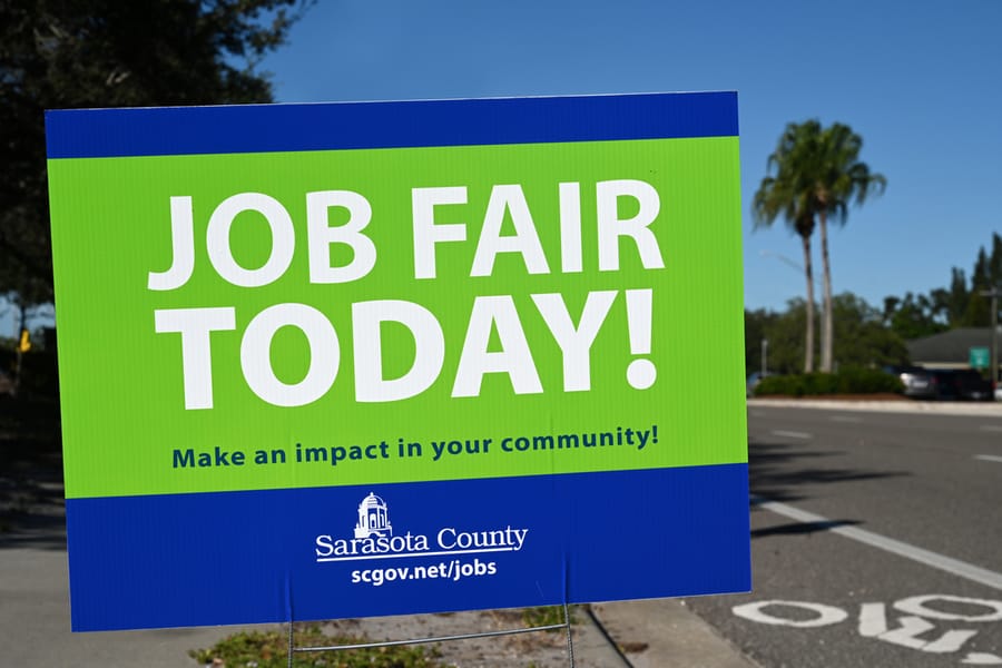 Project_20231018_JobFair_019_SD