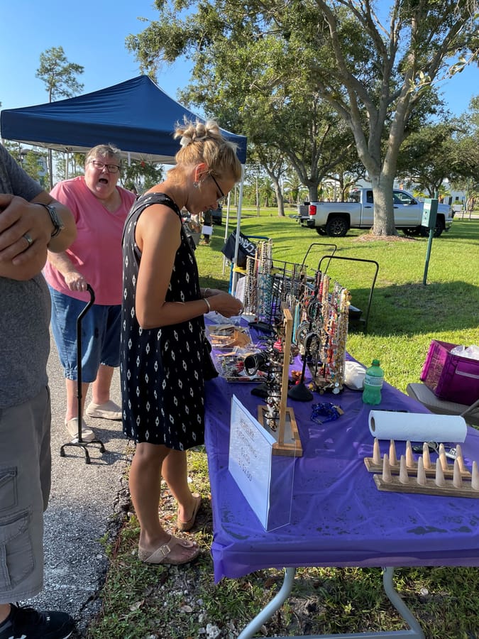 Community_Yard_Sale_09.23(47)