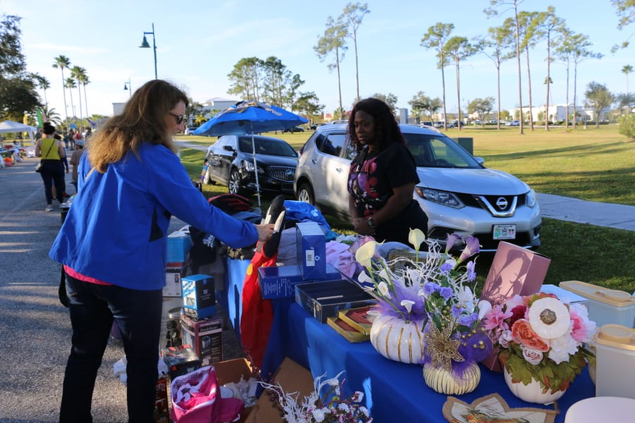 Community_Yard_Sale_20231104 (14)
