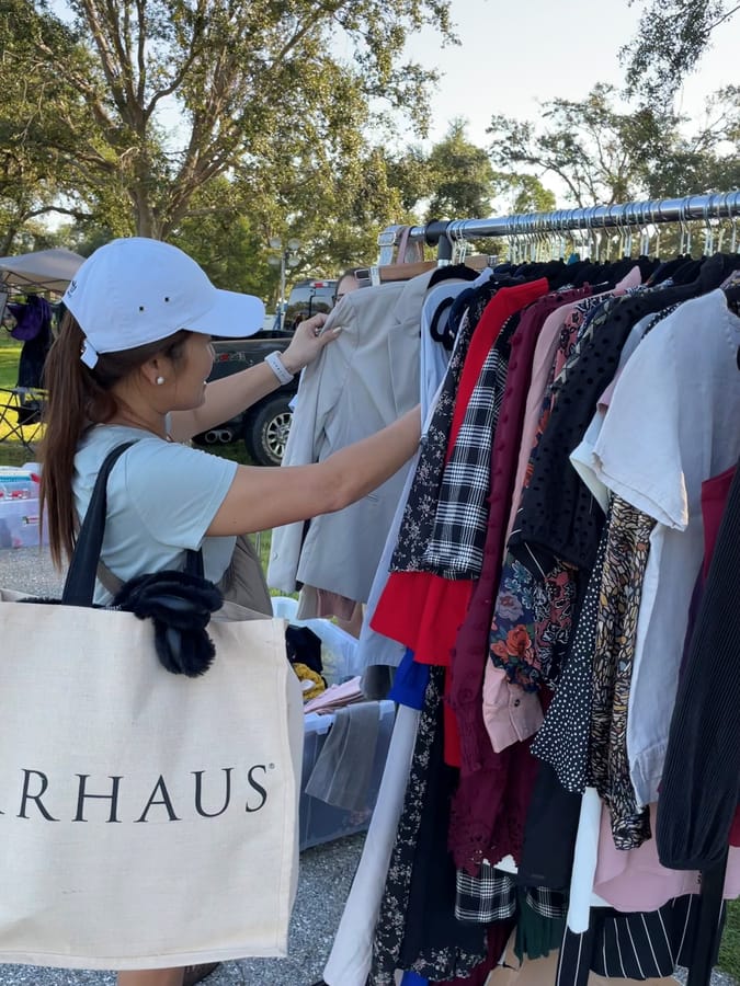 Community_Yard_Sale_09.23(30)