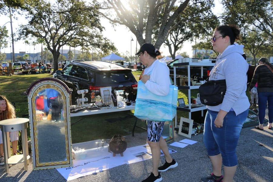 Community_Yard_Sale_20231104 (15)